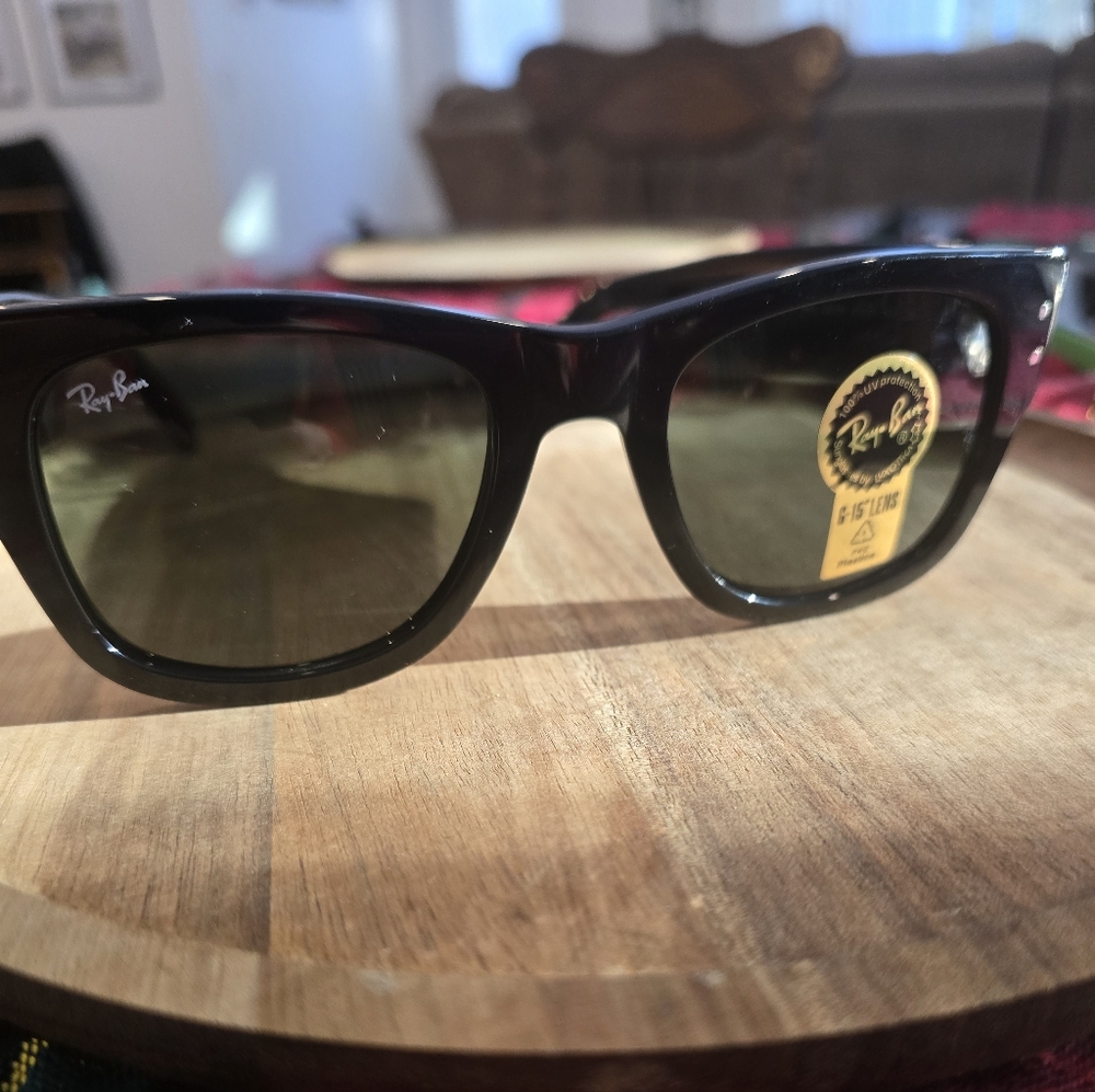 Mega Wayfarer Ray-Ban Sunglasses